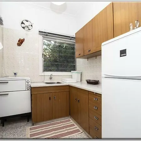Anni's 50m From The אגיה טריאדה