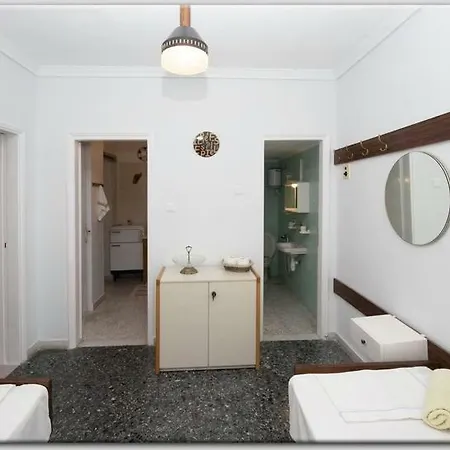 Διαμέρισμα Anni's 50m From The